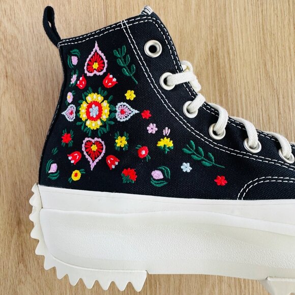 ⭐Converse Run Star Hike Hi Platform Sz 9.5 Mens Shoes Floral Embroidery A02192C⭐ - Picture 6 of 9